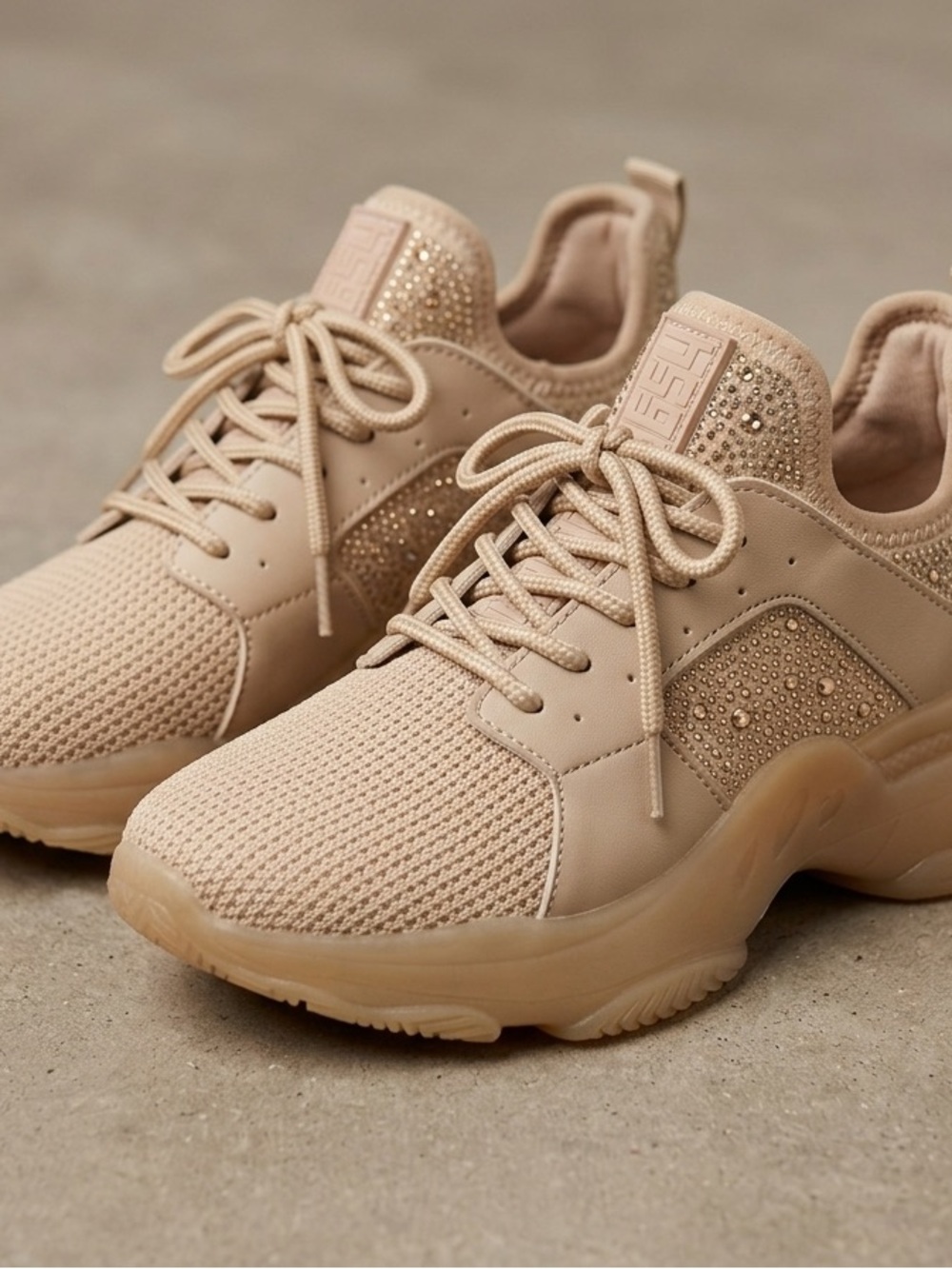 Steve Madden Ganzo-R Rhinestone Embellished Sneakers Tan Nude Size 7.5